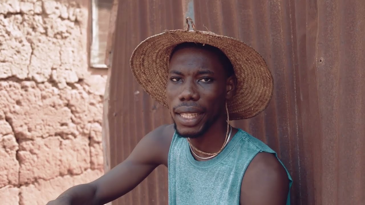 HAKIZ VIBES Tu es cette Mère (Visualiser)