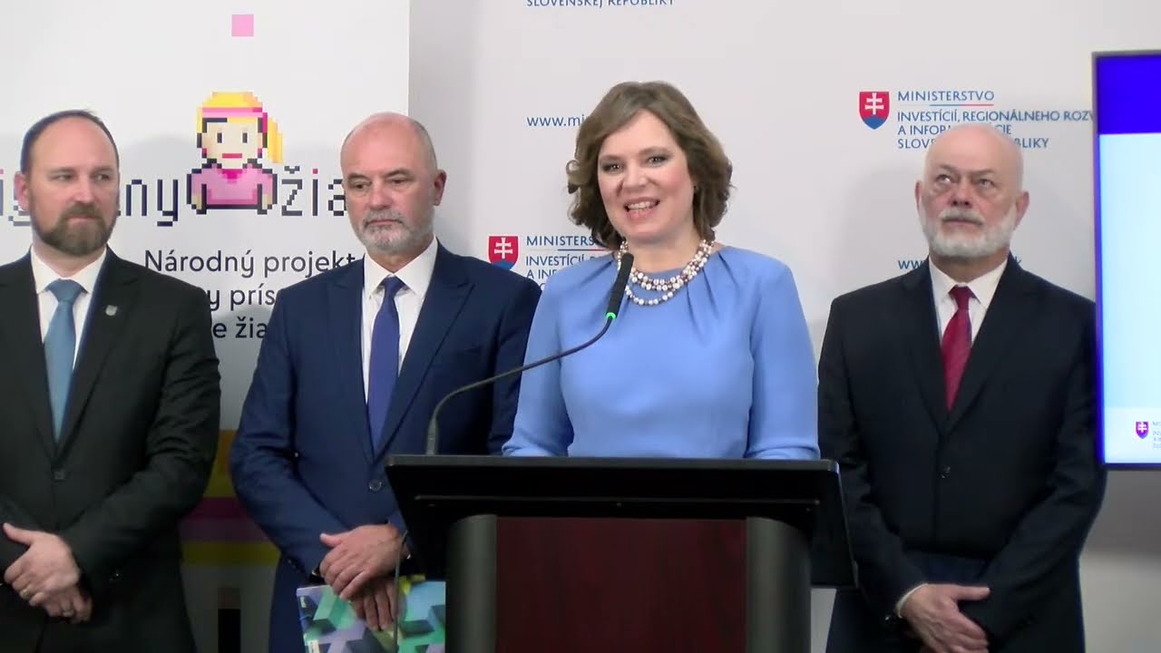 Vy&scaron;e 150.000 žiakov dostane z E&Uacute; 350 eur na n&aacute;kup notebooku či tabletu