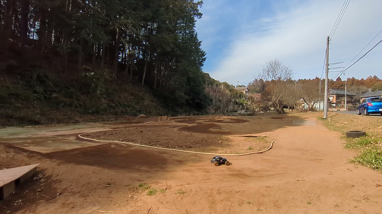 もりくまRCサーキット 茨城県行方市