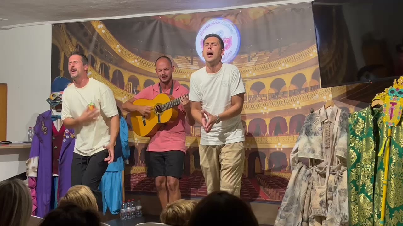 ARAKA LA KANA 'Hoy toca dar un paso' Jose Otero, Javi Otero y Toni 'Piojo Chico' en CarnavAlgaidas