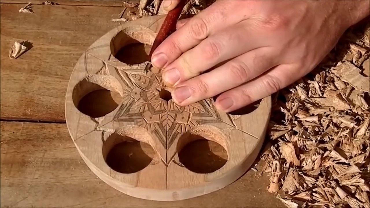 Cómo Hacer - Soporte para Huevos Tallado a Mano - Ep 025