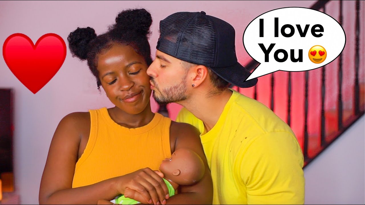 PICKING OUT BABY NAMES !!