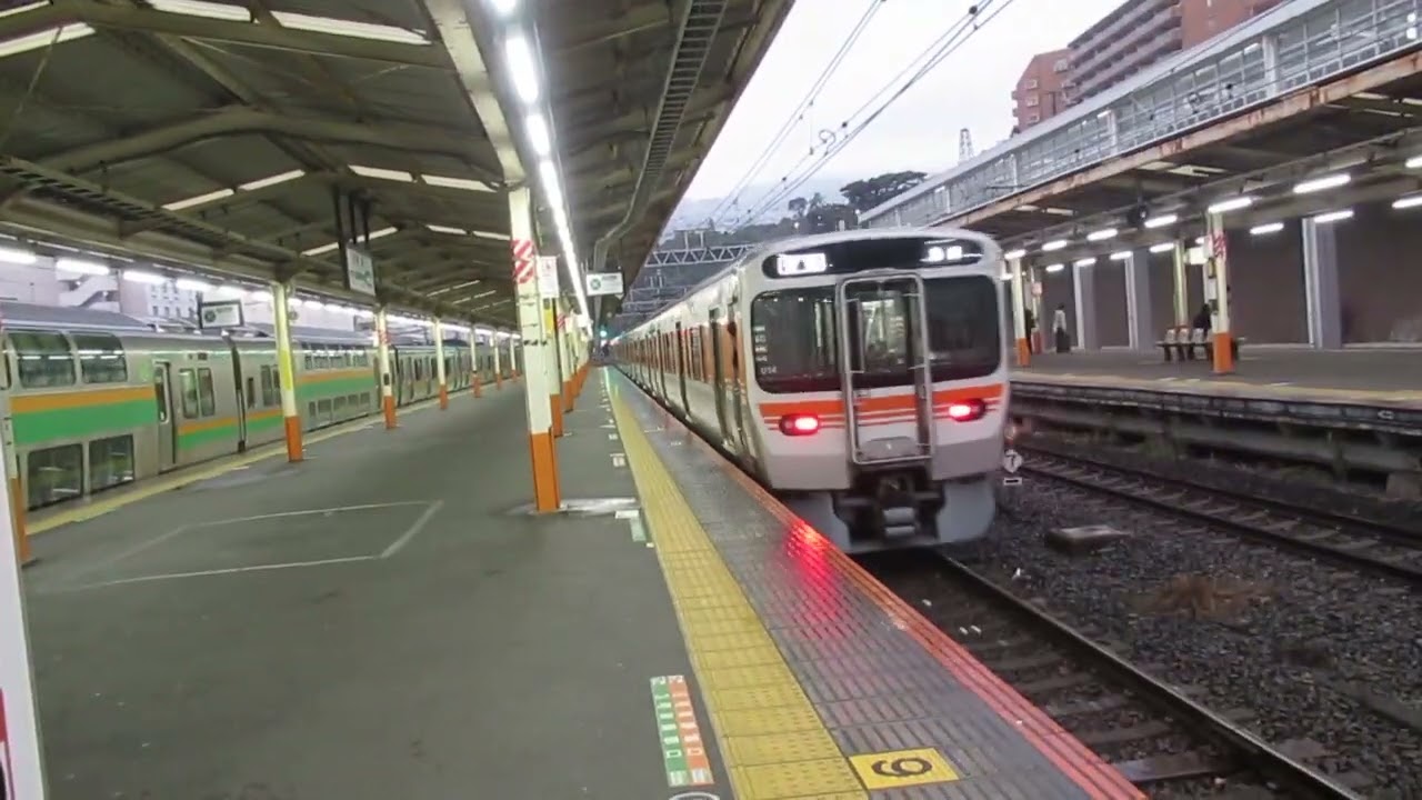 JR東海　東海道本線　313系　2両+315系　4両　発車　熱海駅(JT-21・CA-00)