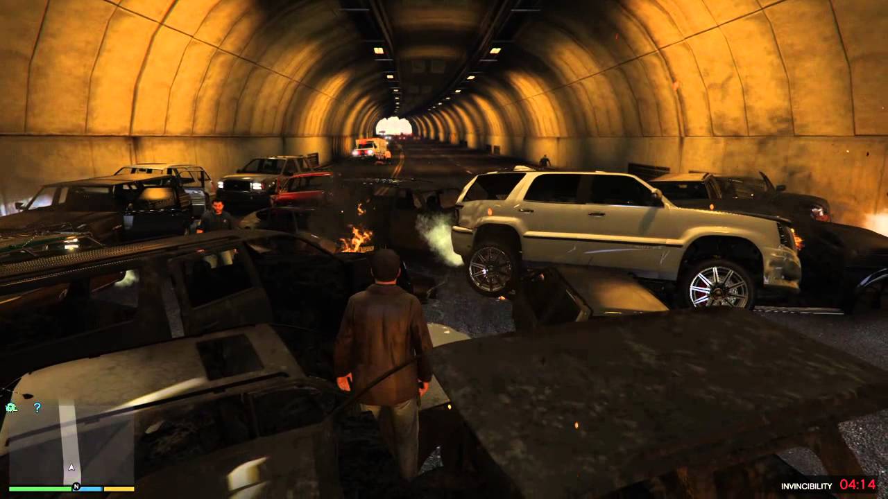 Grand Theft Auto 5: 9 minutes of chain reaction explosions without firing a shot