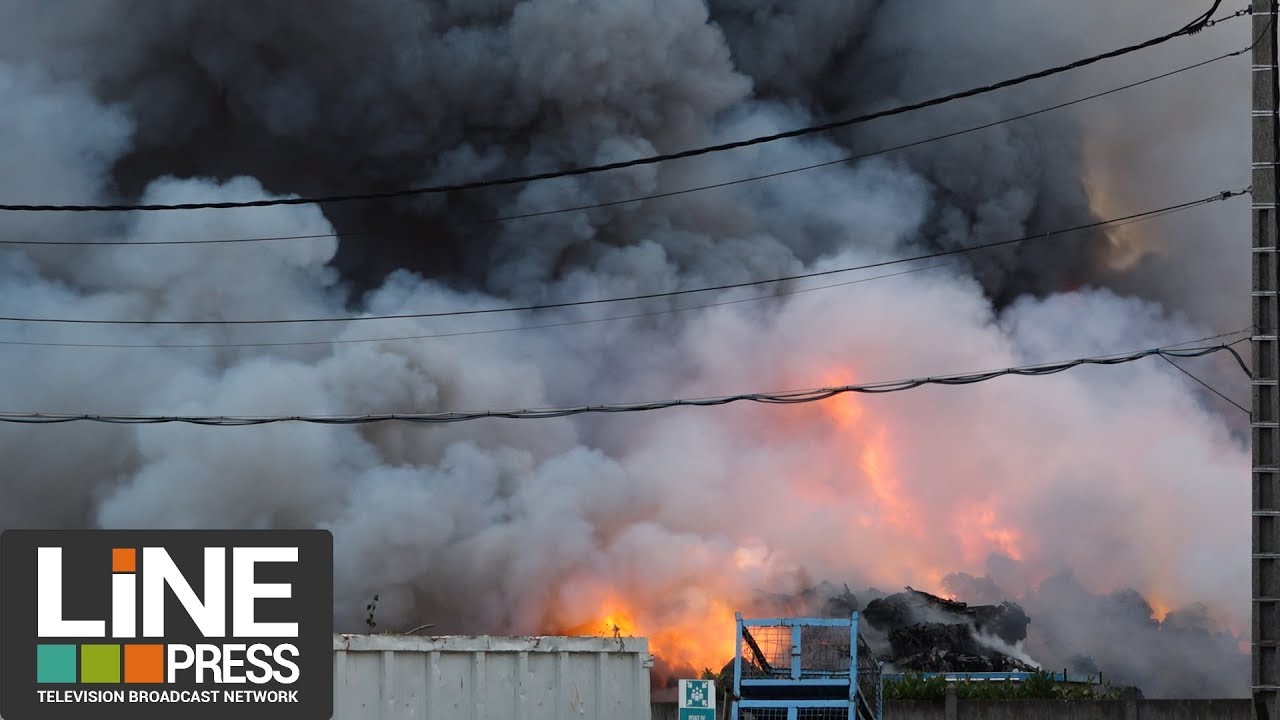Violent incendie d'un centre de traitement de déchets / Athis-Mons (91) - France 01 août 2018