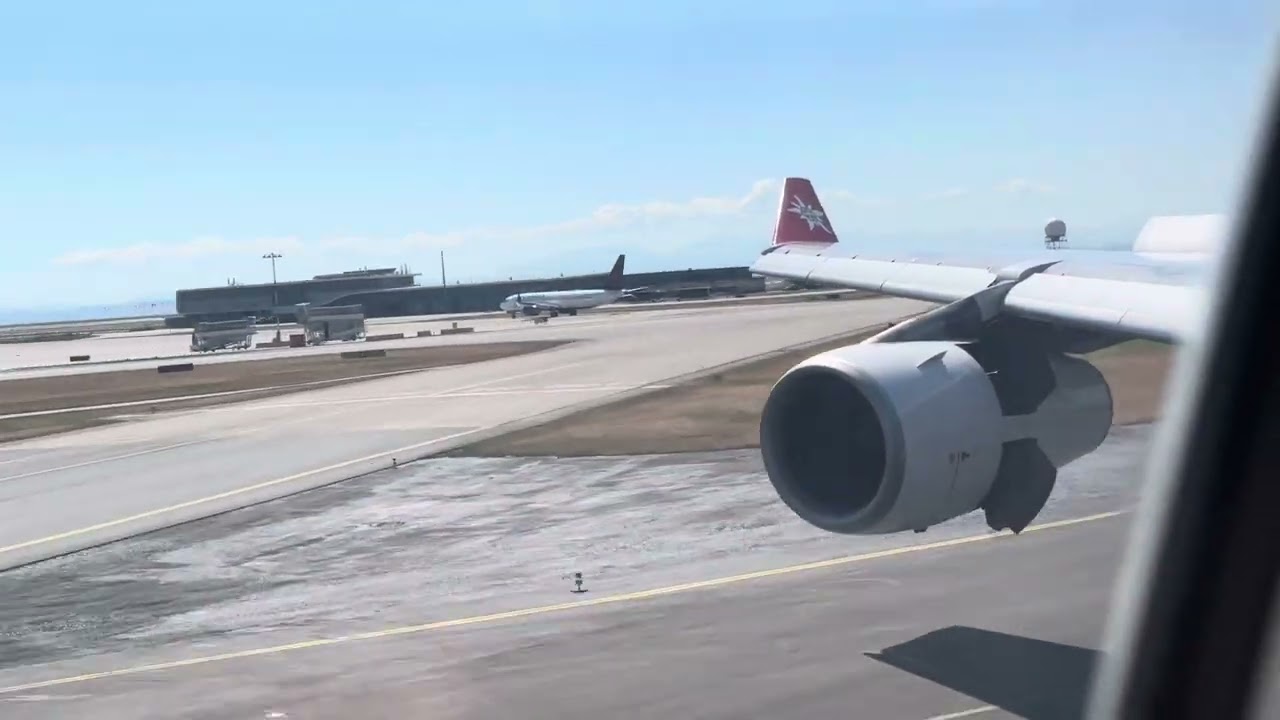 Swiss - Edelweiss Airbus A340-300 - Landing in Vancouver International Airport
