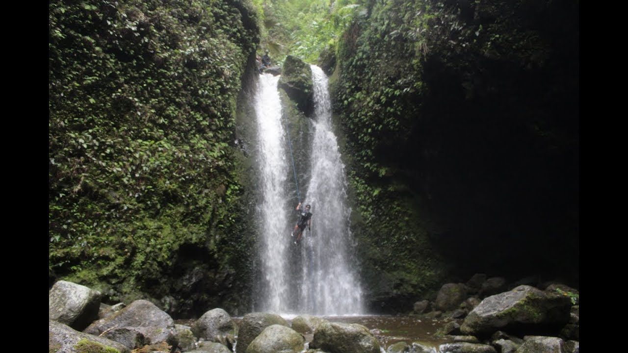 Rappelling down Oahu's 7 Falls
