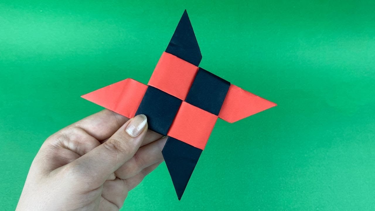 Come Realizzare una Shuriken di Carta 🥷⭐ | Origami per Tutti