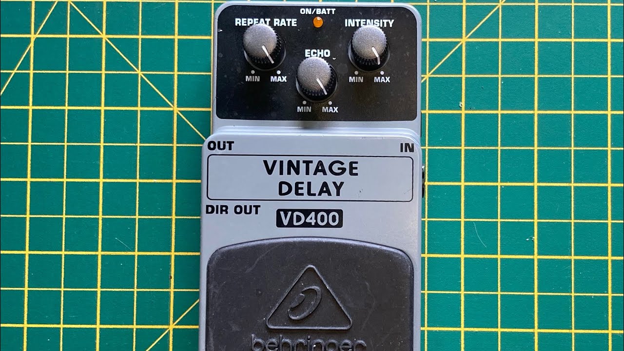Behringer Vintage Delay VD400 Dismantled