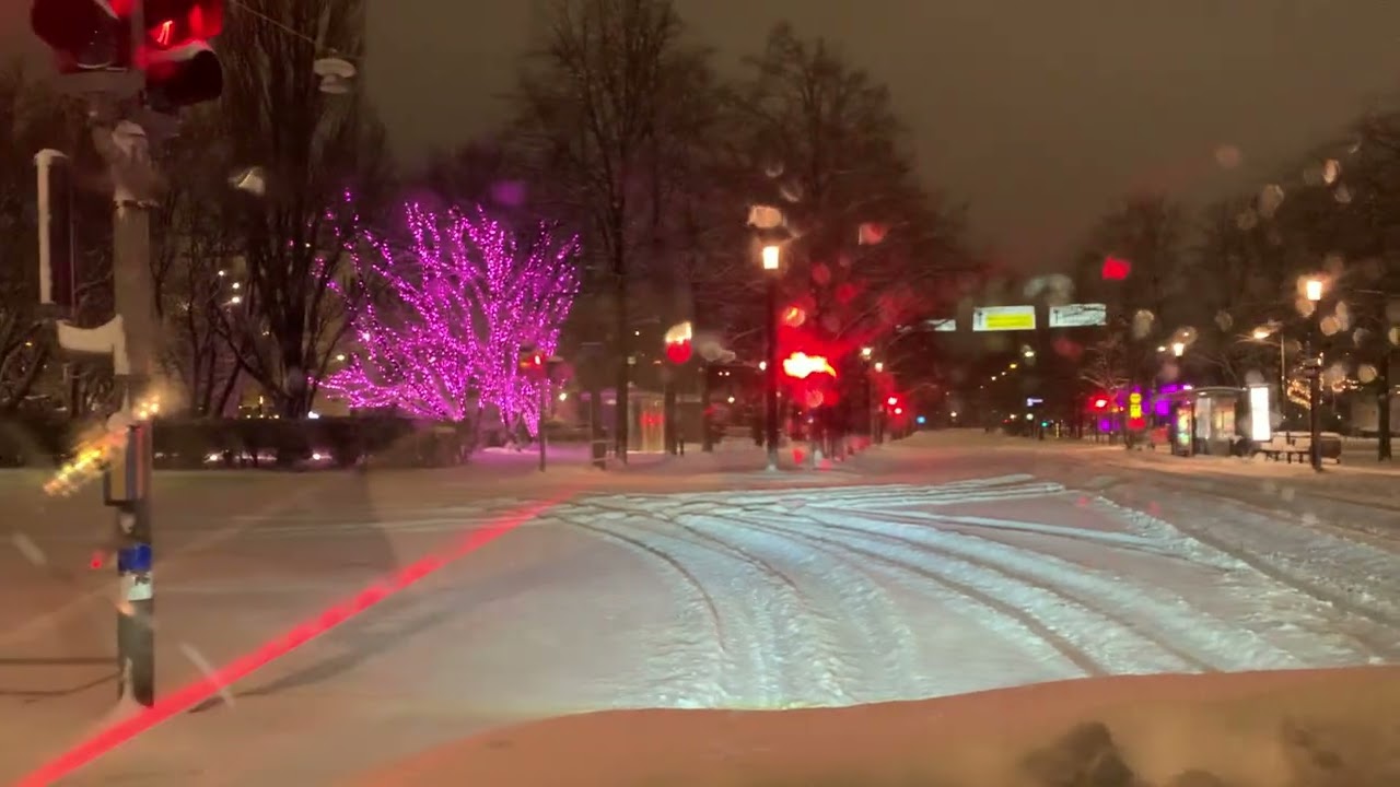 Snökaos Göteborg 7 Januari ’26 Järntorget tänkt av 30 mm snö