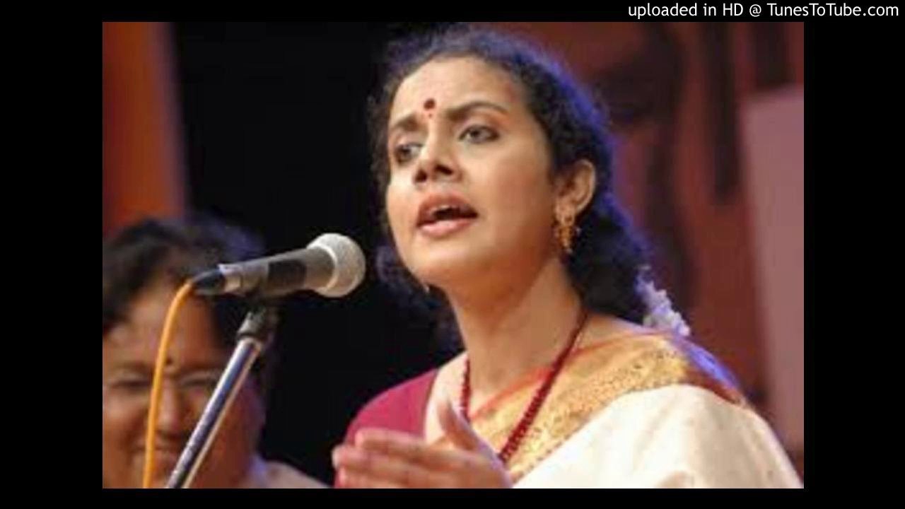 Gayathri Girish - gAna mazhai - rAgamAlikA - ambujam krishna
