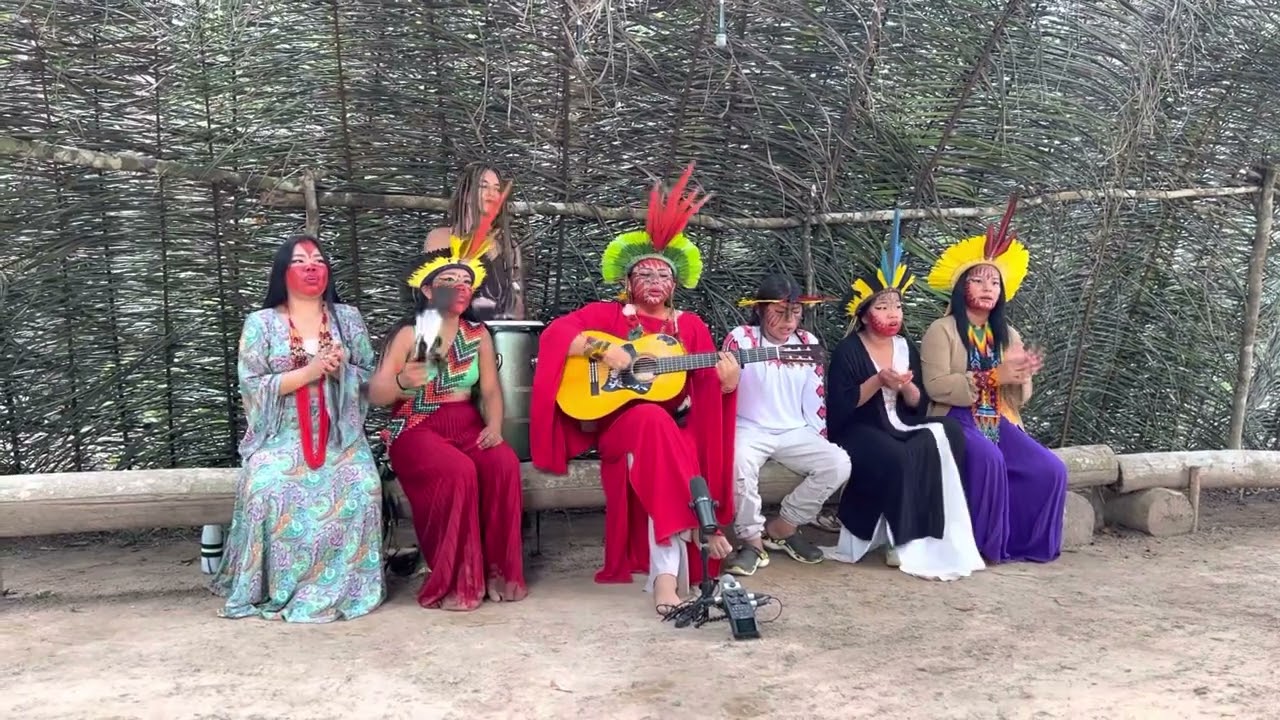 Nuvi nuvi Na aldeia sagrada Yawanawá