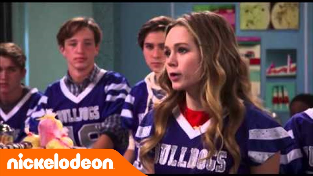 Bella et les Bulldogs | Le capitaine des Cobras | Nickelodeon France