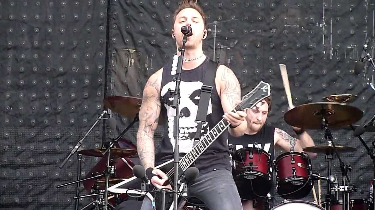 Bullet For My Valentine - Breaking Point - Live HD 5-26-13