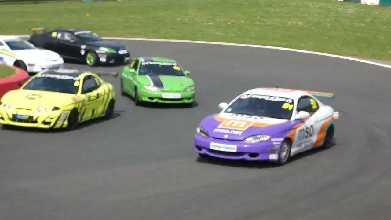 Hyundai Coupe Cup Race 1 Mallory Park
