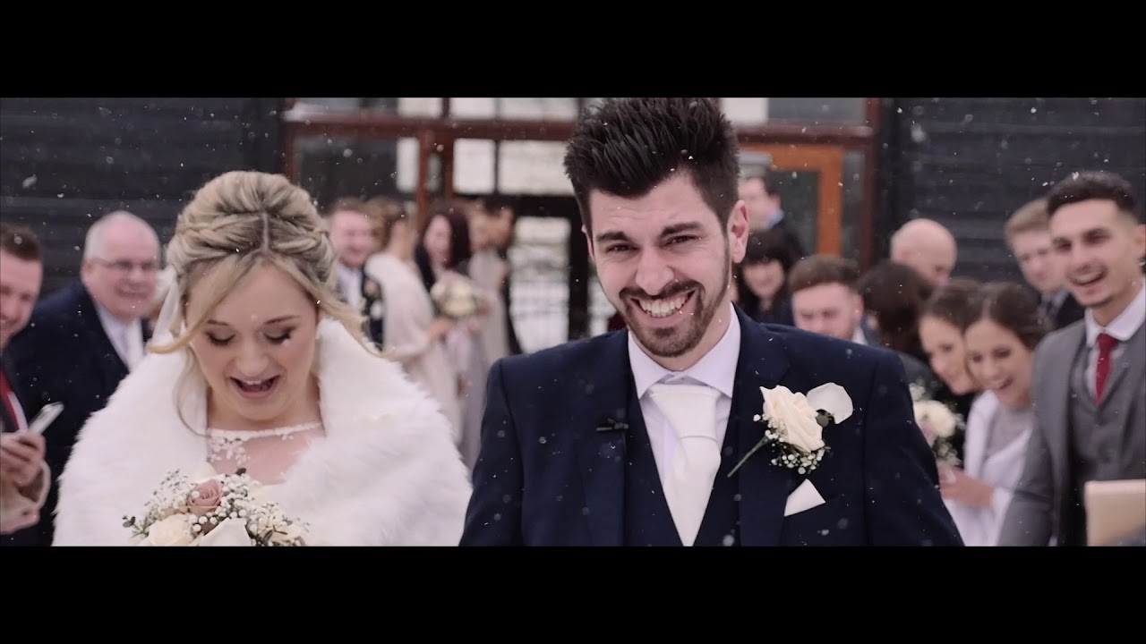 Laura & Joe white wedding Trailer