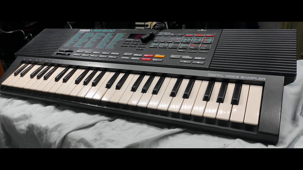 YAMAHA VSS-200 (DEMO song)