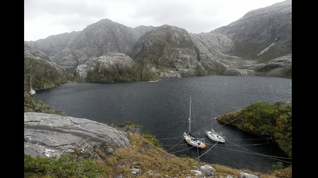 Croisière en voilier  en Patagonie en photo 2022-2023