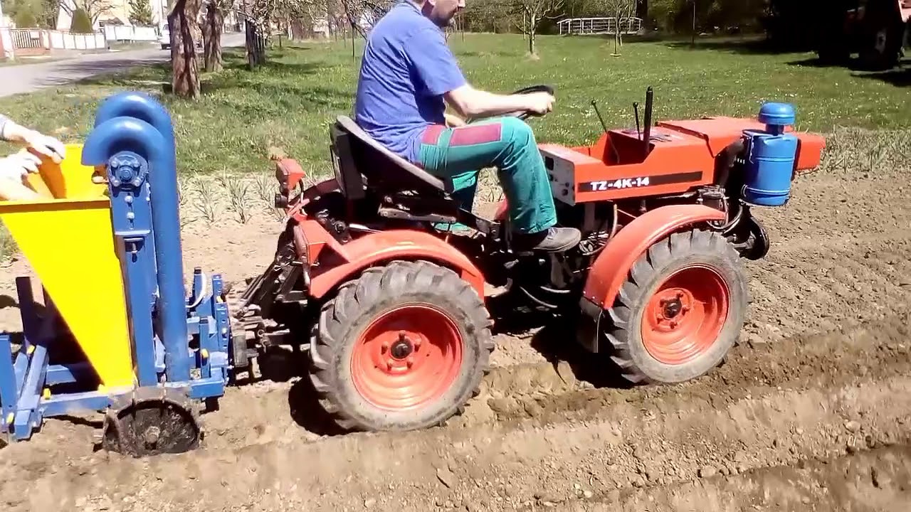 TZ-4K-14 sadenie zemiakov