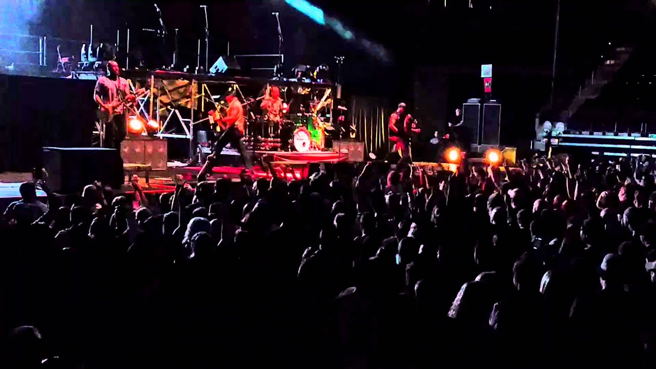 Sevendust - Black & Driven (Live in Little Rock)