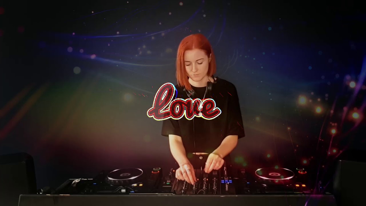 Maxinne - World Children’s Day - Set For Love