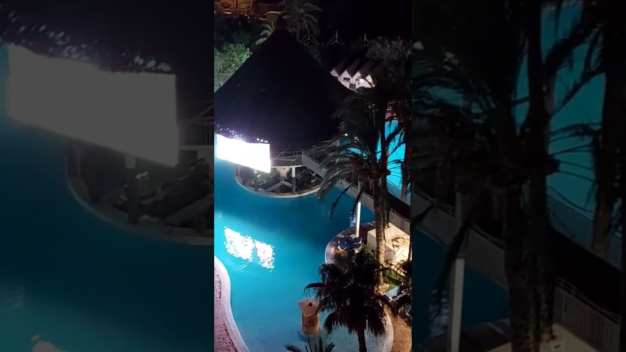 Magic tropical splash