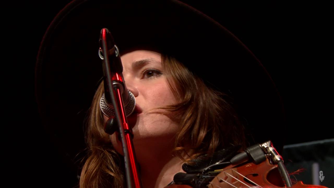 eTown Finale with honeyhoney & Margaret Glaspy - Fruits Of My Labor (eTown webisode #1034)