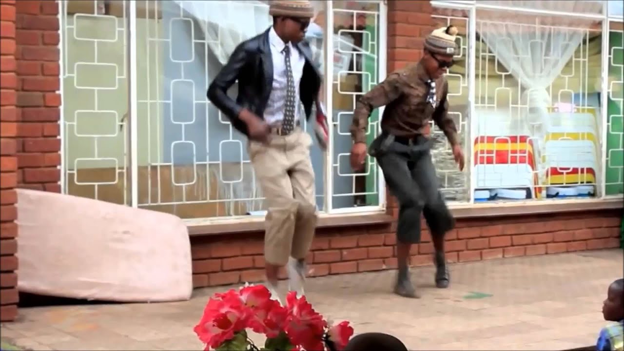 DANCING PANTSOLA WITH MAMBO BY SEXY STEEL ft IYANYA