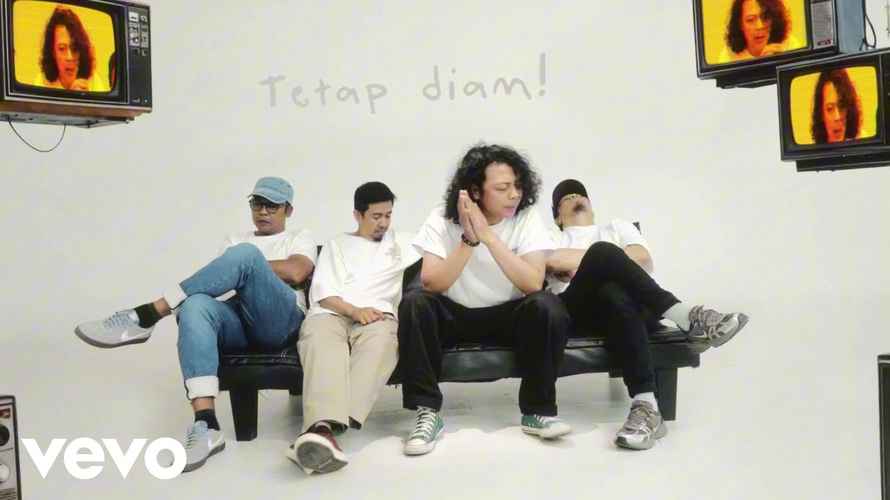 REF SCRT - Tetap Diam (Official Music Video) (Lyric Video)