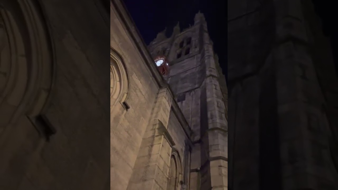 ST Nicholas Cathedral in Newcastle Clock Bells chiming and Major Bell chiming 9 O Clock 13/9/2022
