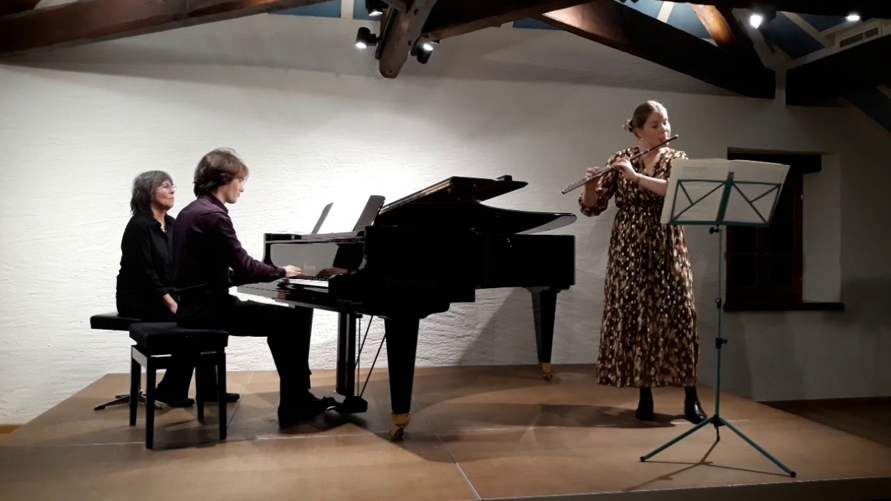 J.S.Bach - Flute sonata in b-minor, Presto (3rd & 4th mvt.)