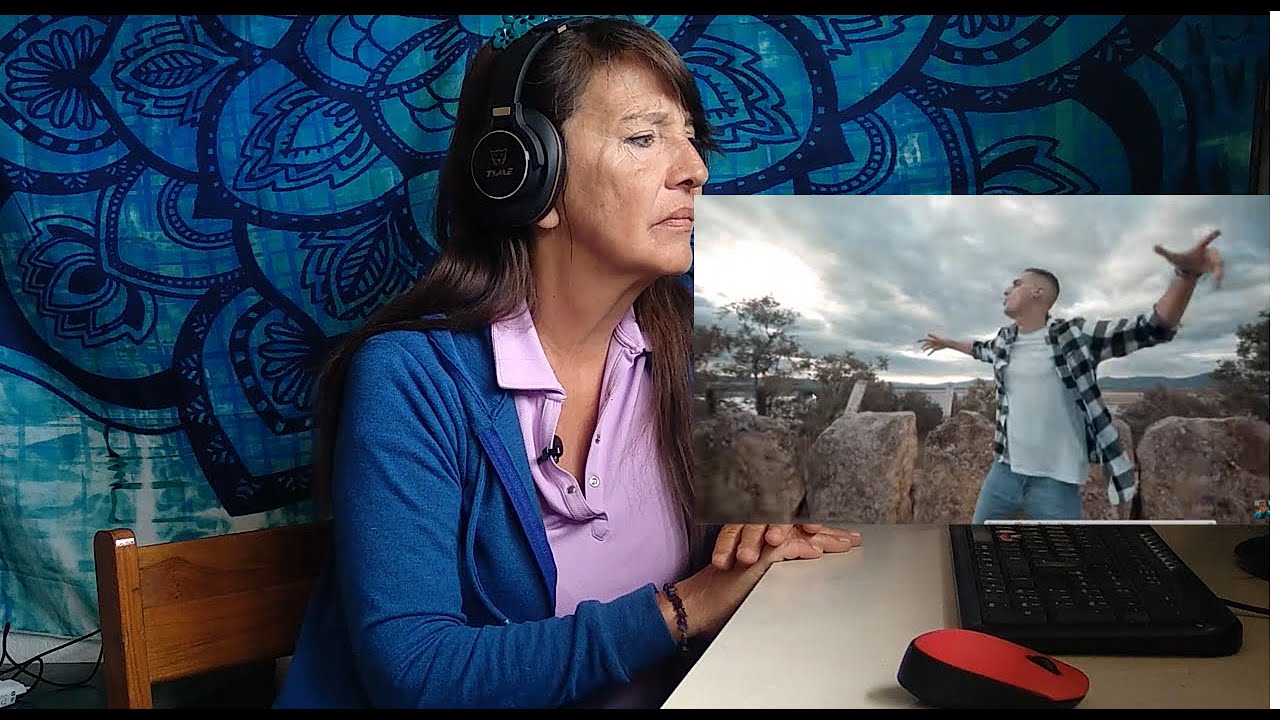 PSICOLOGA REACCIONA A AMBKOR - 4. 