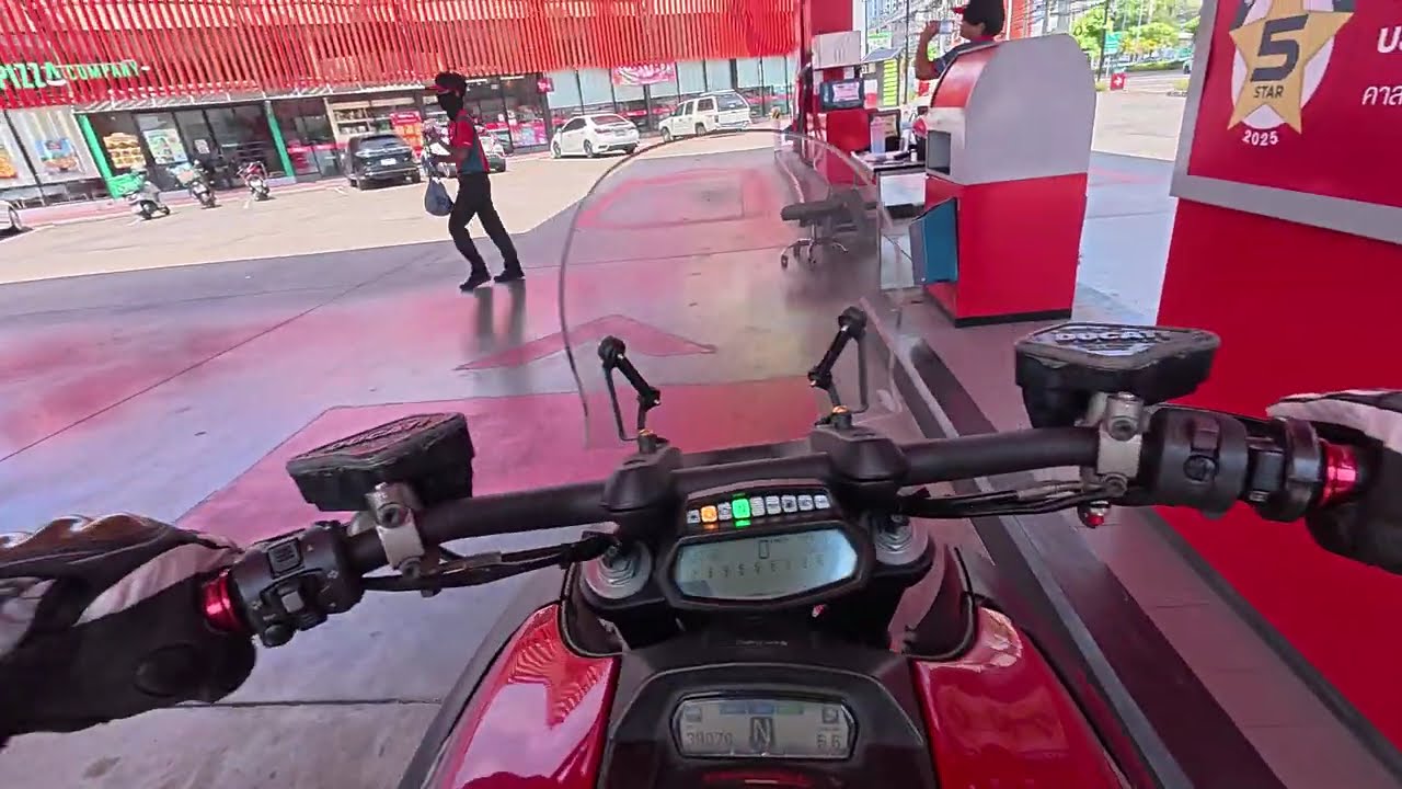 (Sound only) Sunday ride in Bangkok go to garage no cutting 