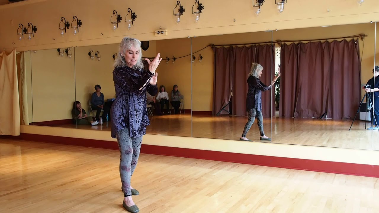 Square Form Wu Style Tai Chi with Stephanie