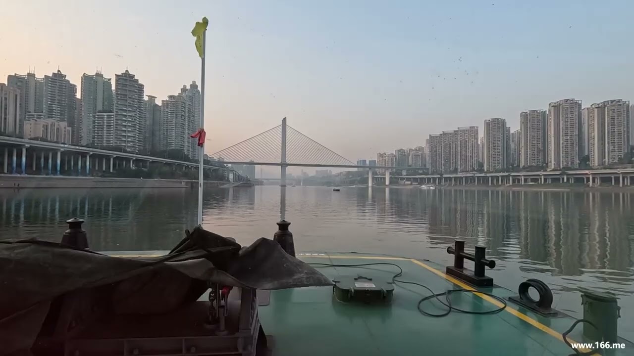 行走纪录：中国重庆嘉陵小渡（从洪崖洞到磁器口古镇）