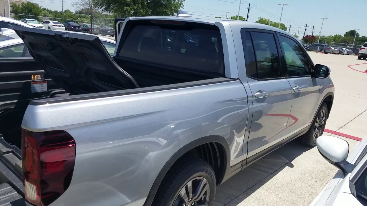2018 Honda Ridgeline Sport quick review
