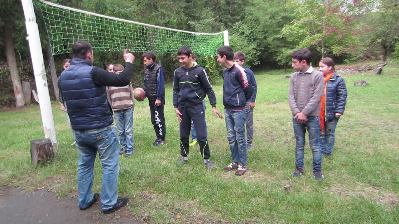ფრენბურთის თამაში