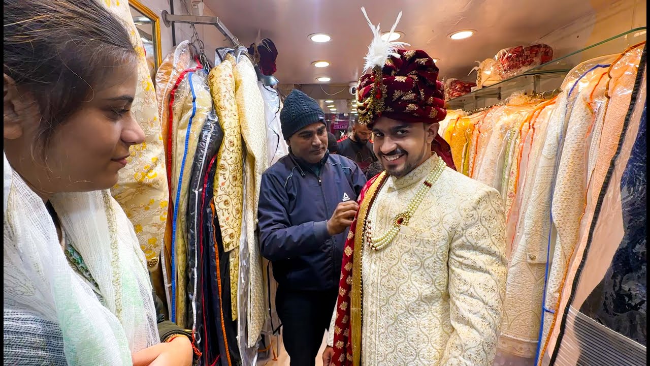 Shadi Ki Shopping Start Ho Gyi 😍