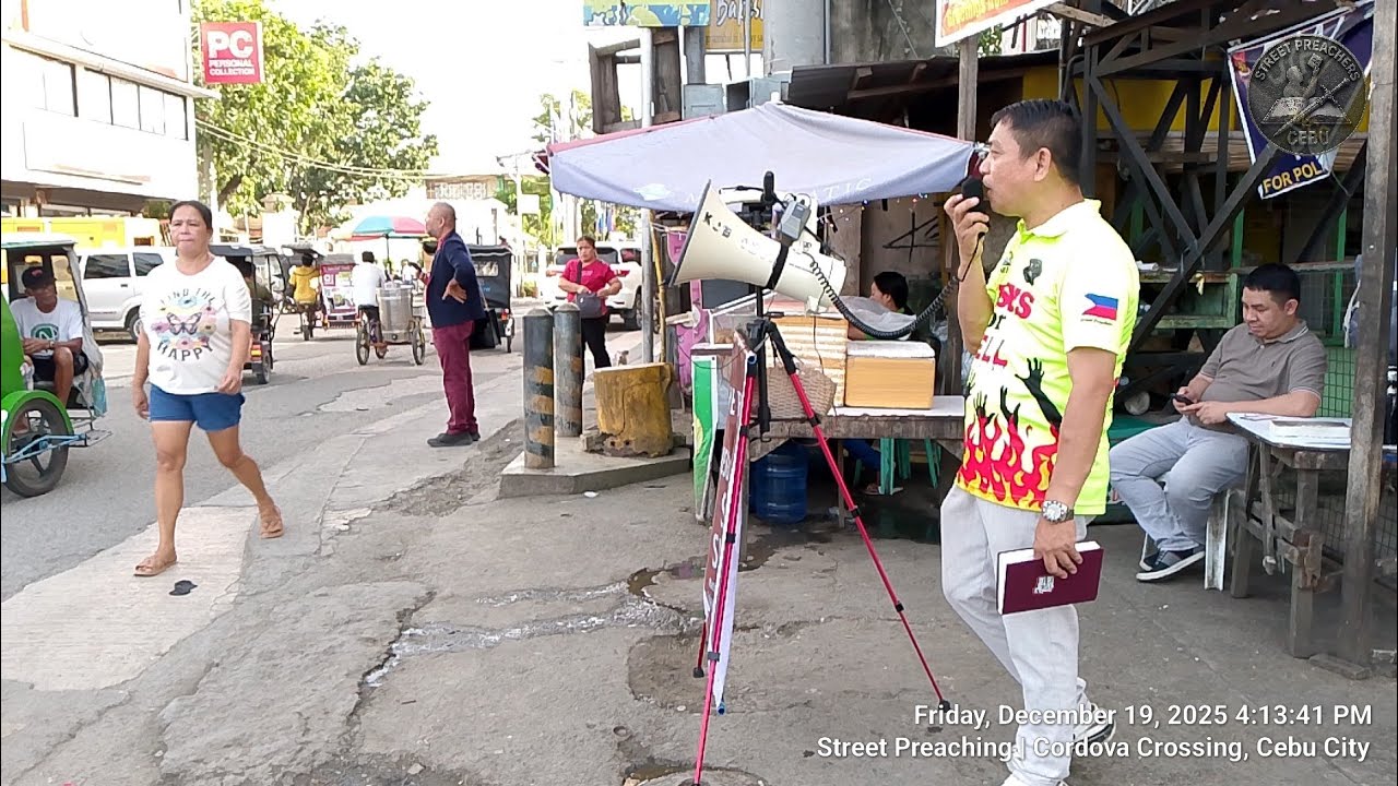 CORDOVA CROSSING, CEBU CITY | STREET PREACHING | Preacher Soloben 