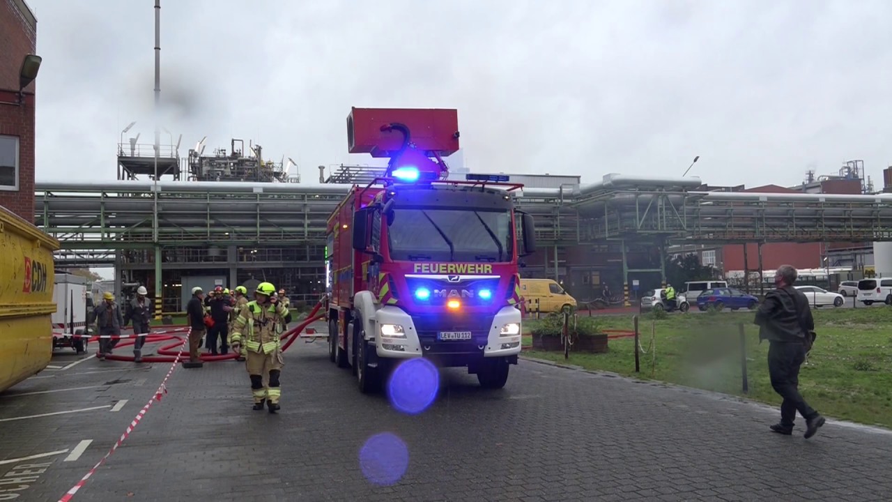 Leverkusen: Vorführung Turbinenlöscher (07.11.2019)