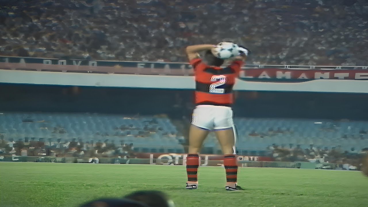 Lances de Leandro quando foi Bola de Prata do Brasileiro (1982)