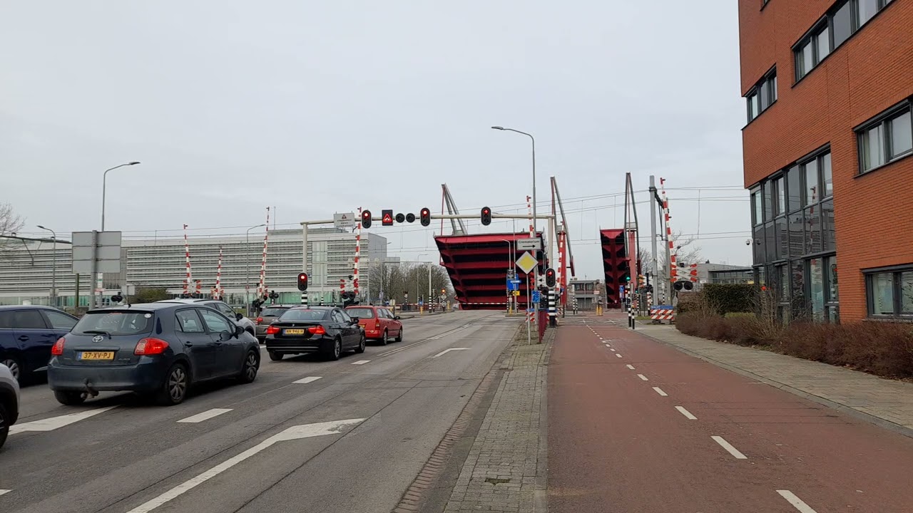 Brugopening + Spoorwegovergang Middelburg // Dutch railroad crossing + Bridge