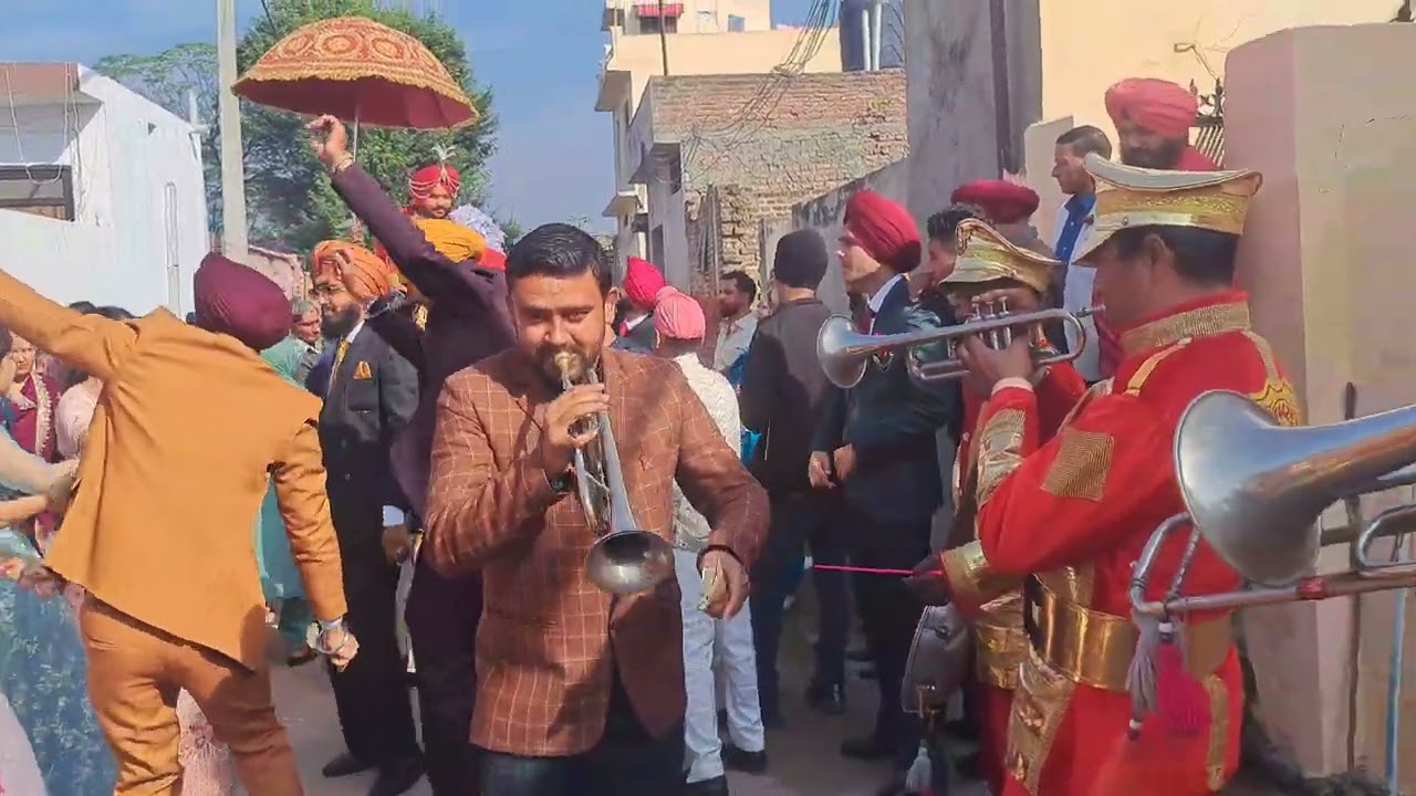 Om Punjab Band Mukerian Contact number 9815442527,7888998715