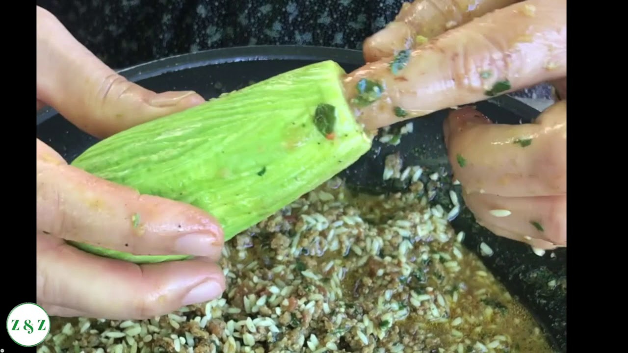 Kousa Mahshi - How to stuff zucchini by Zaatar and Zaytoun