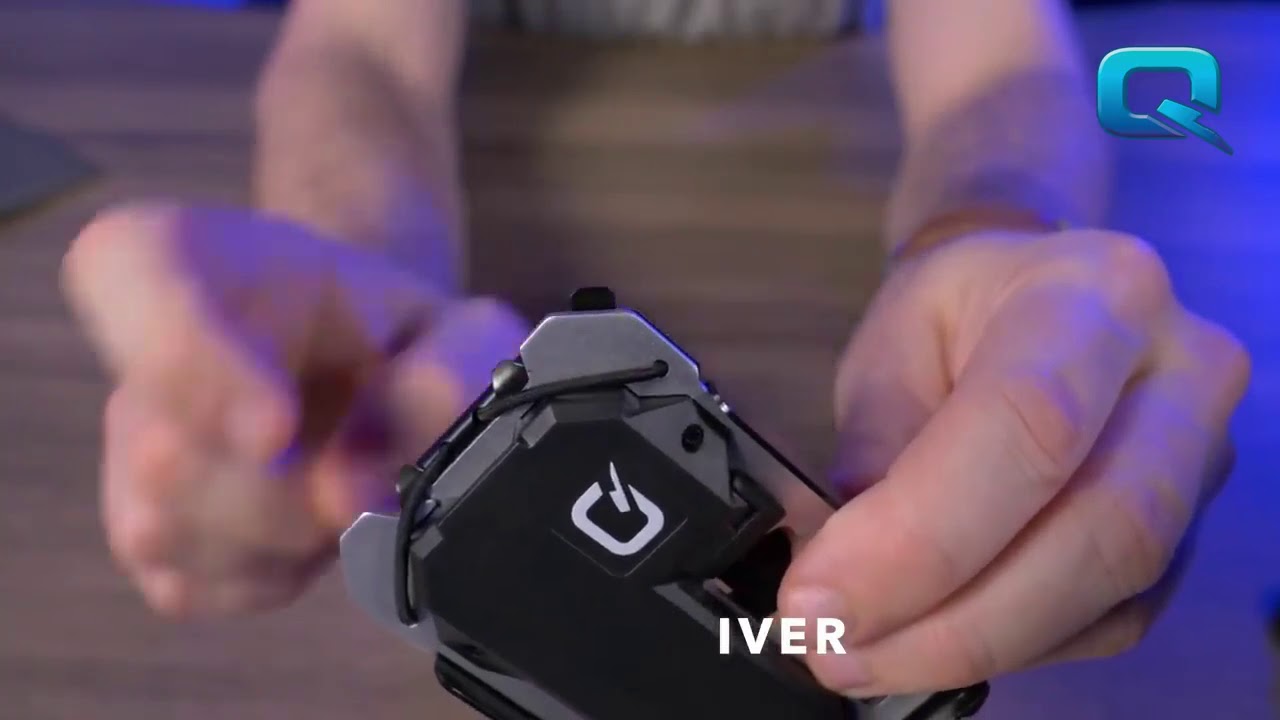 Money meets multi tool in the supercharged TAQ Wallet by Quiqlite