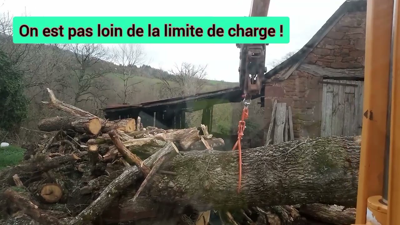 Grappin manuel pour billes de bois.manual wood grapple for the mini digger