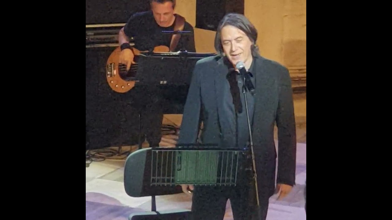 Σαββατόβραδο στην Καισαριανή - Yiannis Kotsiras