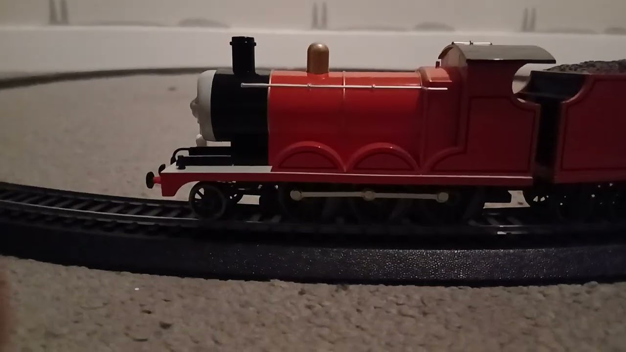 James hasn't  got push rods 