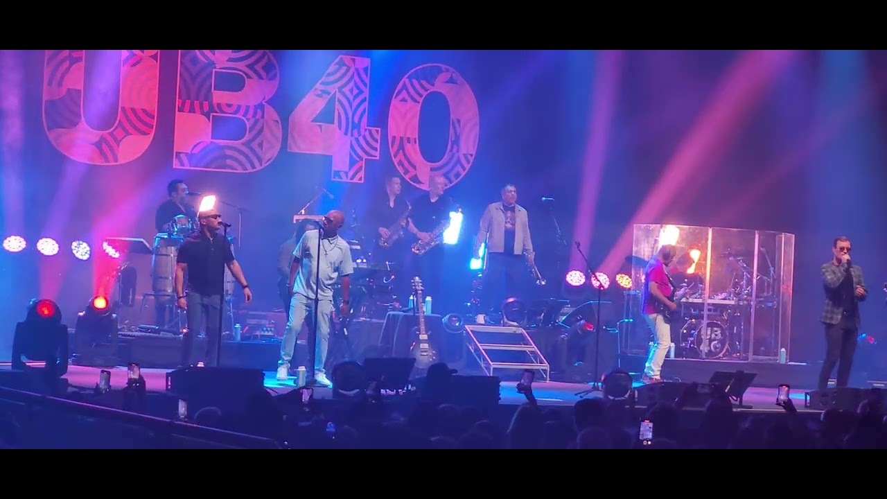 UB40 - Homely Girl (Live)