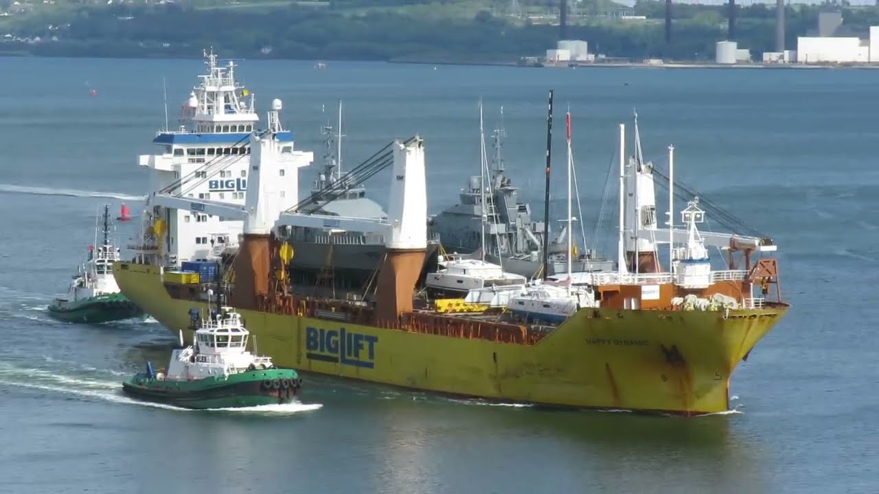 Happy Dynamic with the purchased New Zealand two inshore patrol vessels for Irish navy 14/05/2023.